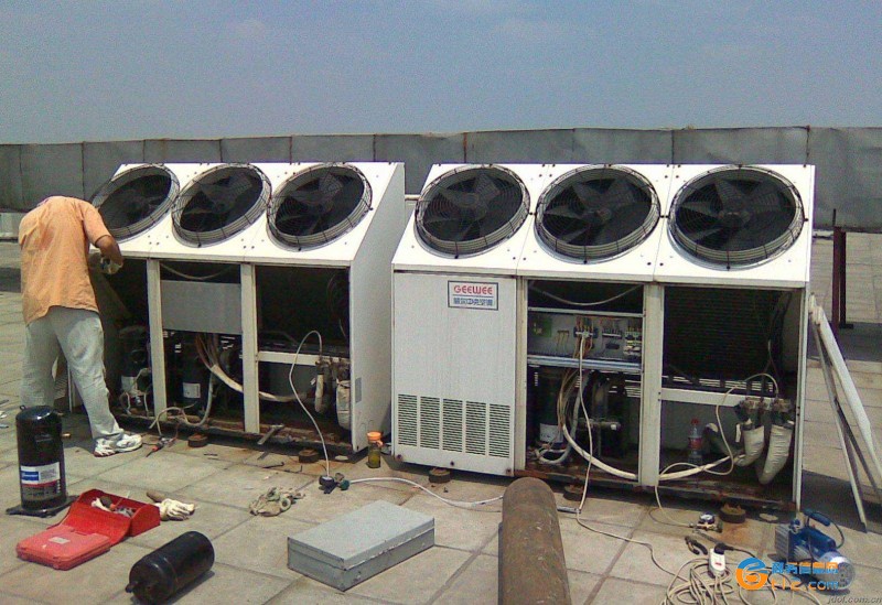 天津市家電維修-空調維修移機