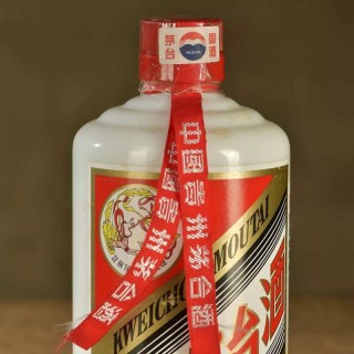 昆明回收茅臺酒公司|昆明回收煙酒的嗎