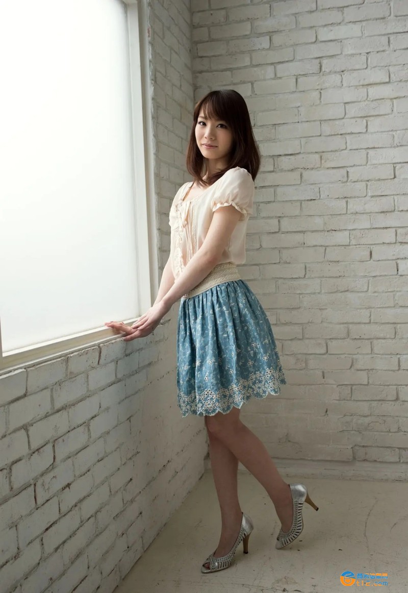 鈴村愛里